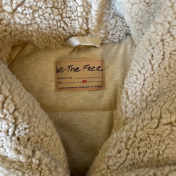 Free People - Cream Sherpa Jacket - only worn twice! - Picture 3 of 3